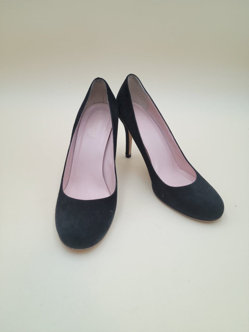 Kate Spade New York Black Suede Round Toe Stiletto Pumps Heels Size 9.5 M Italy